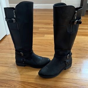 8.5 G by Guess riding boots. Black. Side zipper.